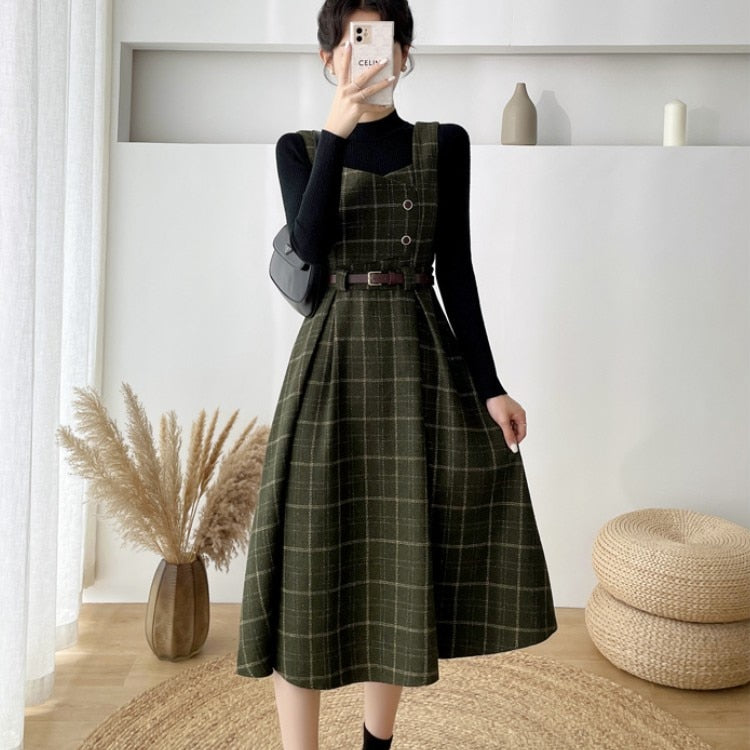 Women's vintage checkered dress in classic pattern, versatile layered styling with timeless aesthetic