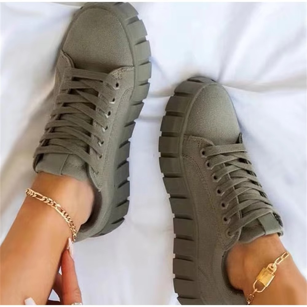Women's high platform walking shoes black streetwear style chunky sole everyday comfort lift