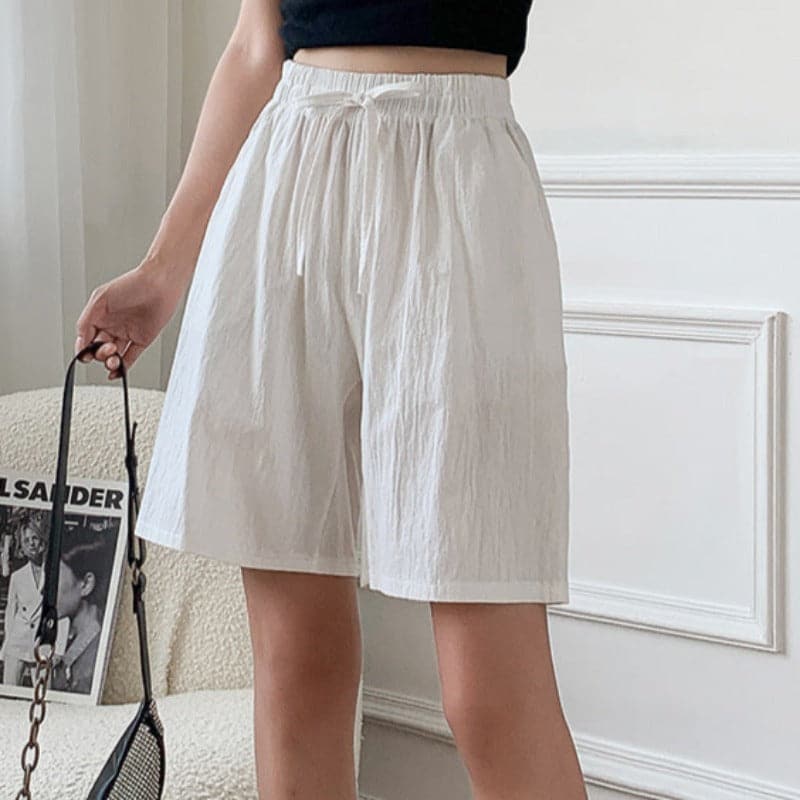 Women's knee-length relaxed fit cotton blend shorts with elastic drawstring waist, casual everyday style