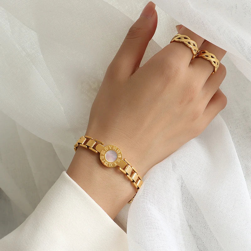 Brielle women's titanium 18K gold plated chunky curb chain bracelet, tarnish-resistant with secure clasp