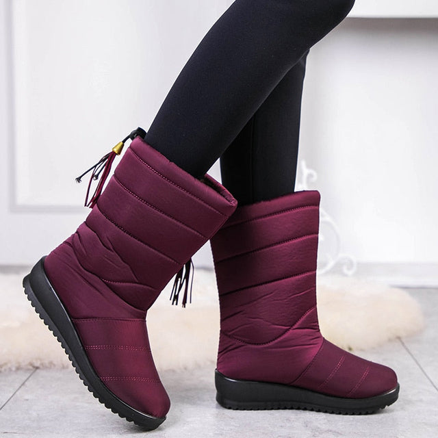 Women's Alison insulated winter boots lightweight warm durable sole cold weather comfort sleek design