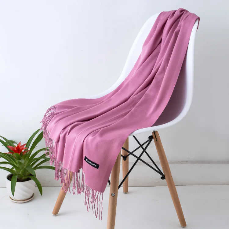 Women's luxury scarf soft warm versatile wrap in premium materials for casual and formal styling