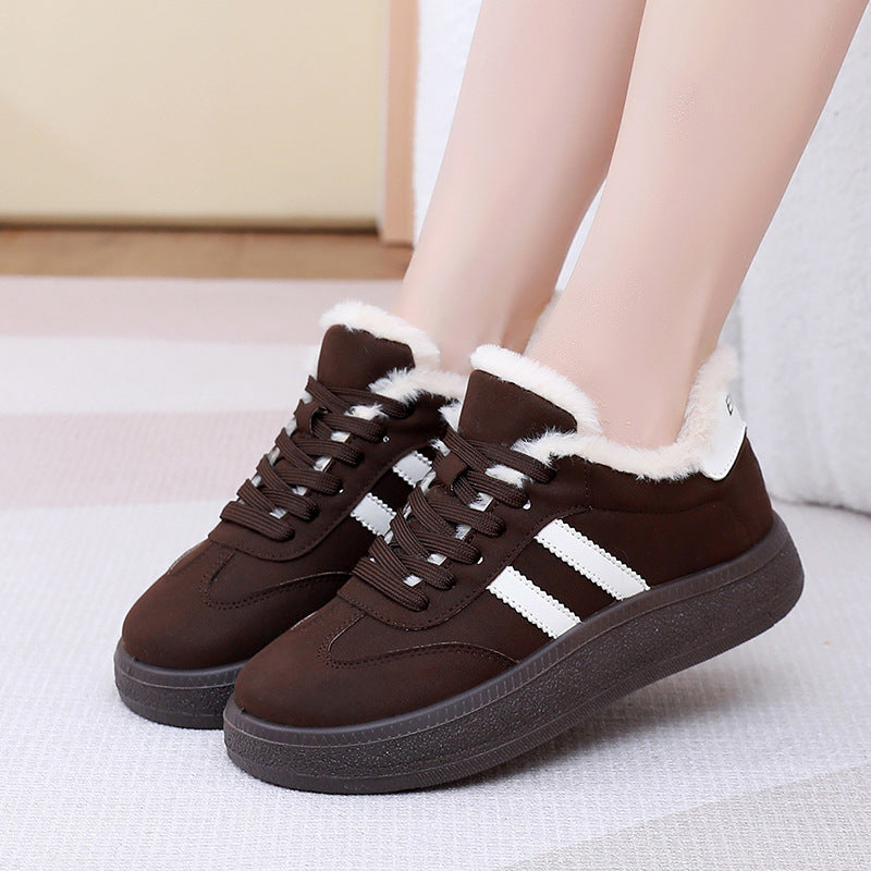 Women's wide fit orthopedic suede trainers with plush faux fur lining for cozy everyday comfort