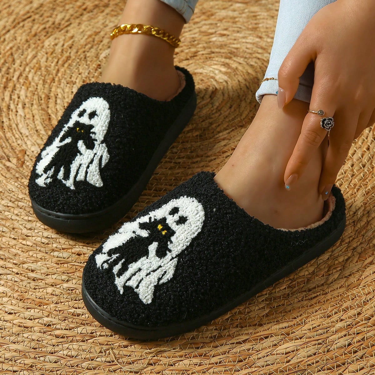 Humtto Halloween ghost pumpkin plush slippers cozy indoor shoes with anti-slip sole