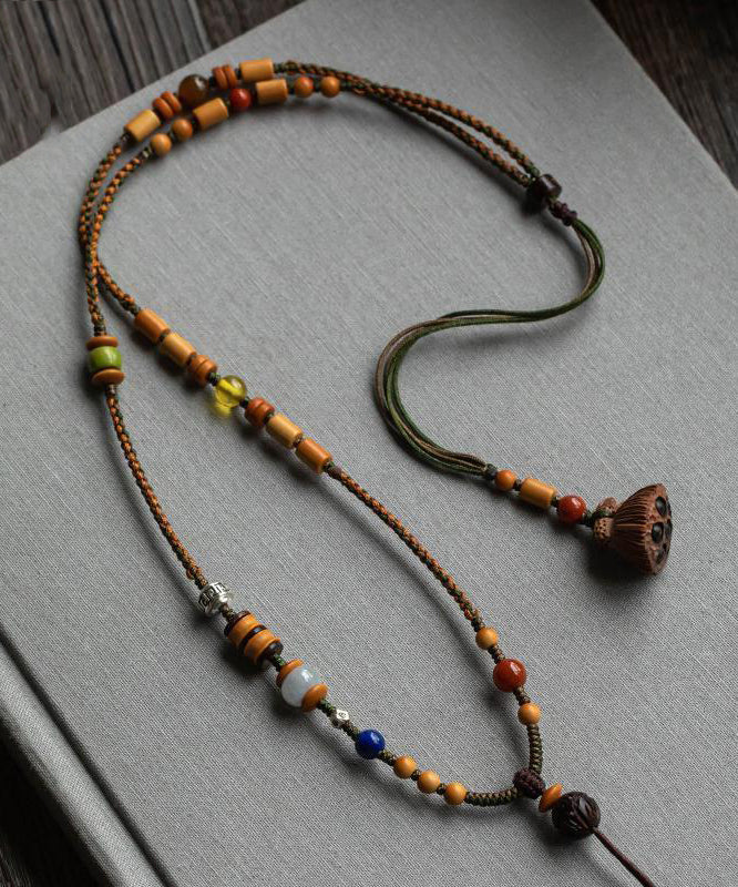 Collier pendentif en perles tissées à la main marron fait main - Urbann-Vibe