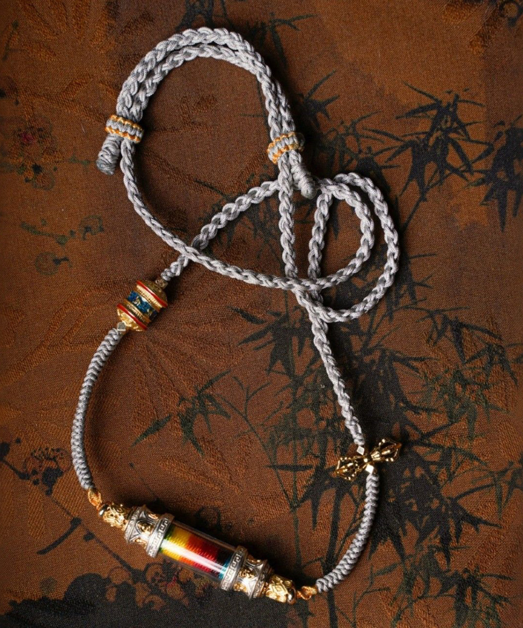 Collier pendentif en cuivre gris surdoré fait main - Urbann-Vibe