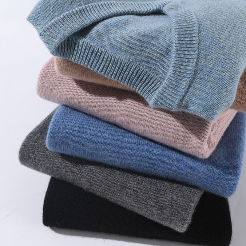 Men's regular fit knit pullover sweater elegant luxury knitwear polished silhouette