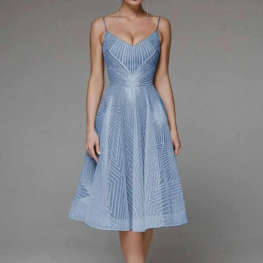 Elegant backless midi dress for women, open-back silhouette in refined style for day-to-evening wear