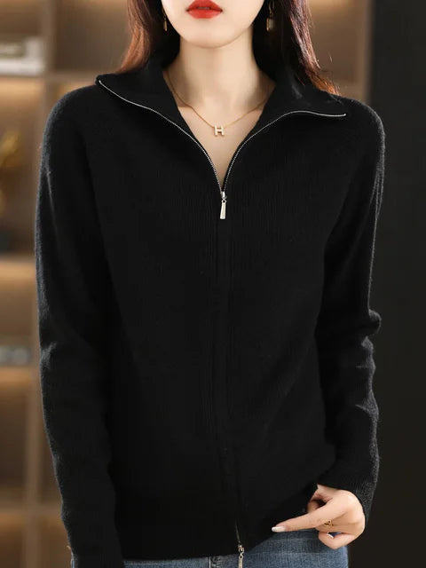 Women's cozy knitted vest soft texture sleeveless pullover timeless everyday style warm elegant fit