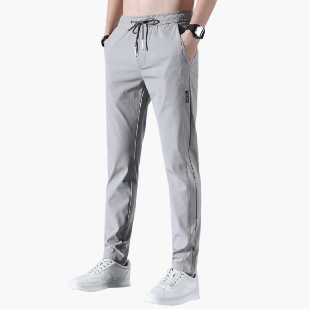Men's straight-leg stretch trousers with elastic waistband and side pockets for all-day comfort