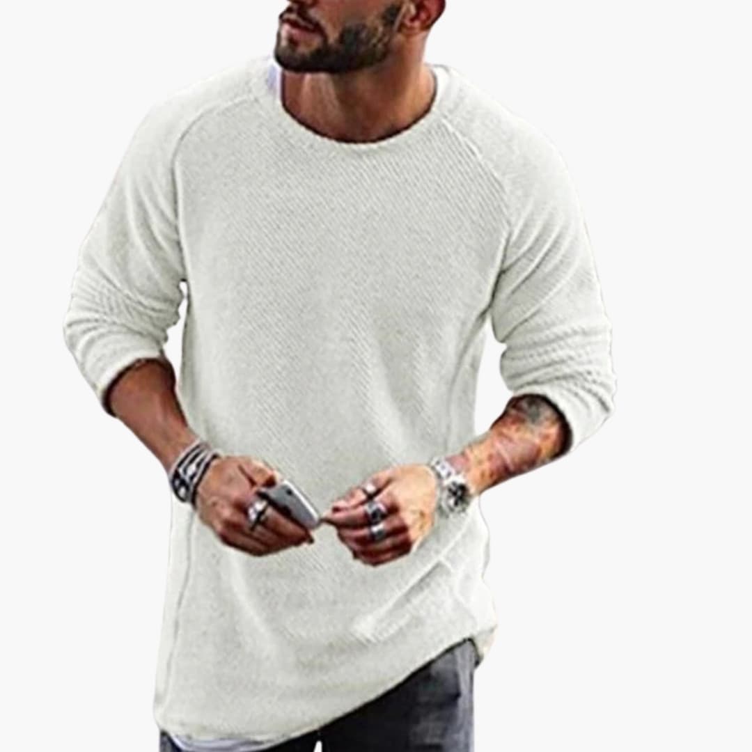 Men's classic knitted round neck sweater with ribbed cuffs, long sleeve comfort everyday style