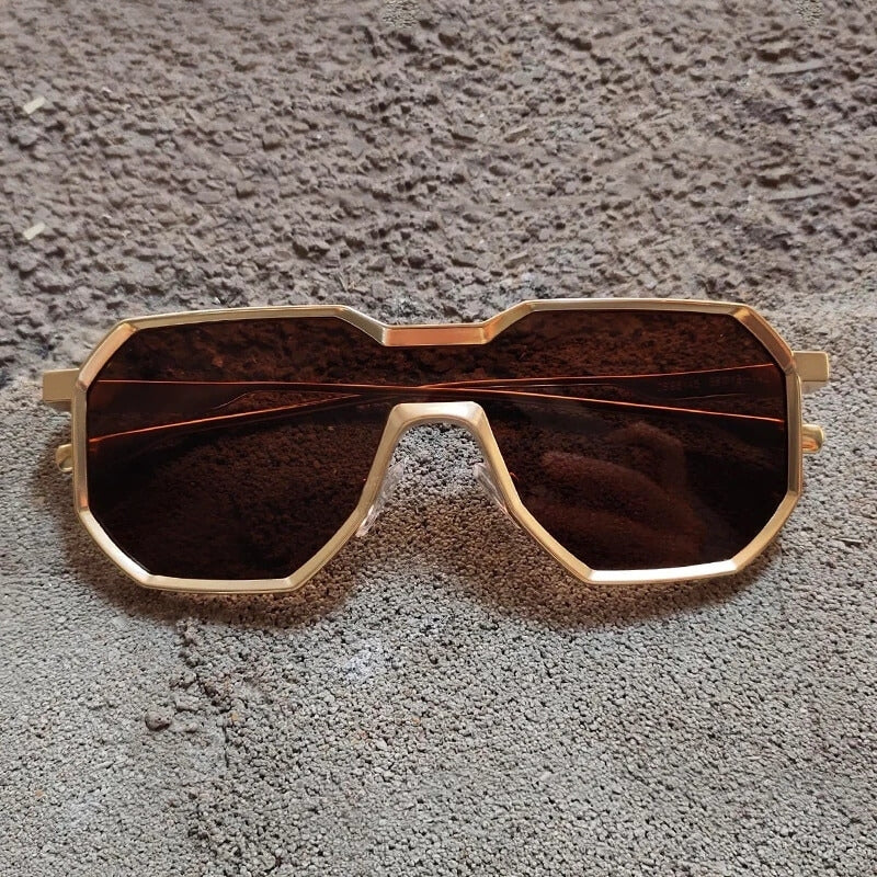 Men's aviator sunglasses UV400 protection lightweight frame timeless silhouette all-day comfort