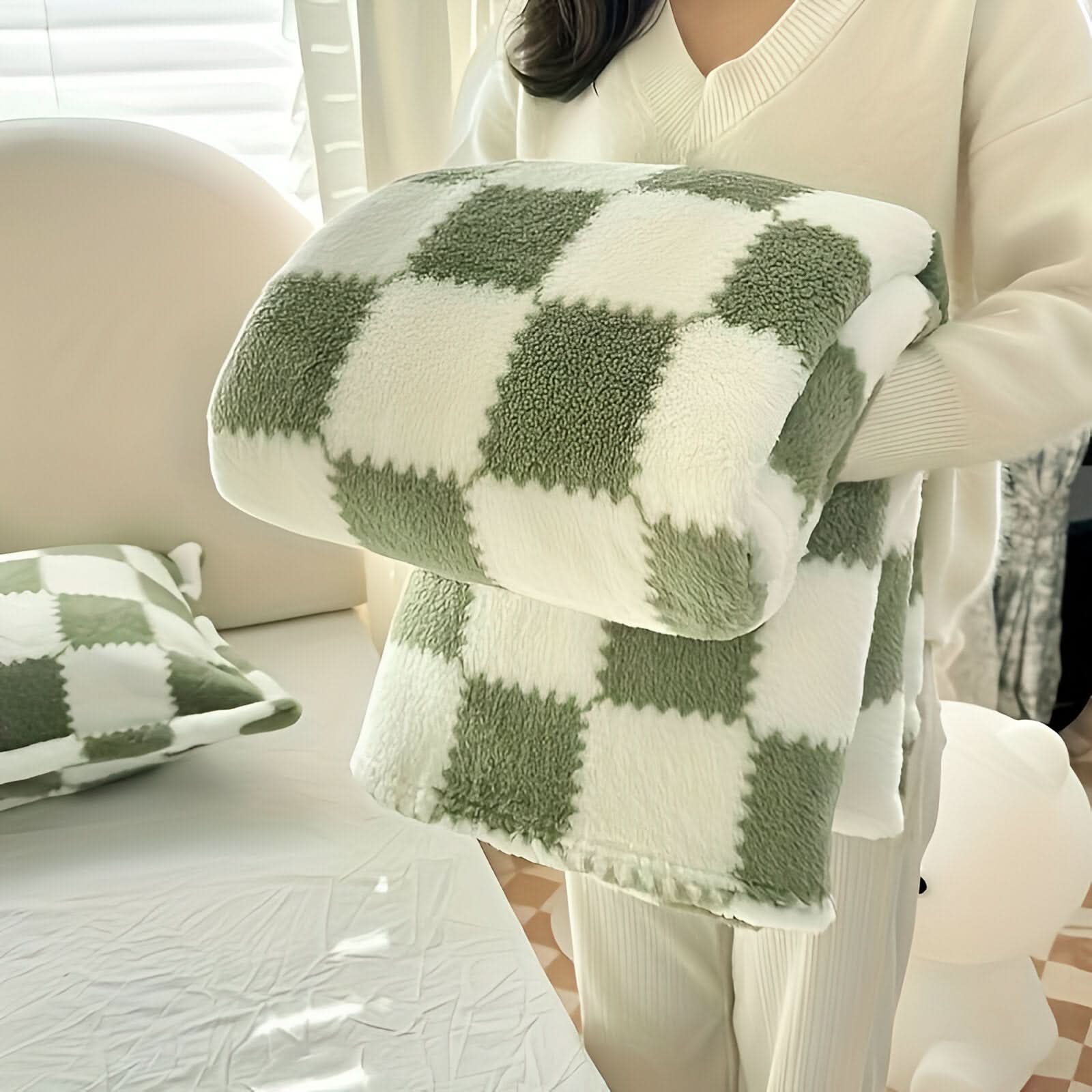 Ultra-soft plush fleece throw blanket blue-gray white plaid checkerboard cozy living room decor