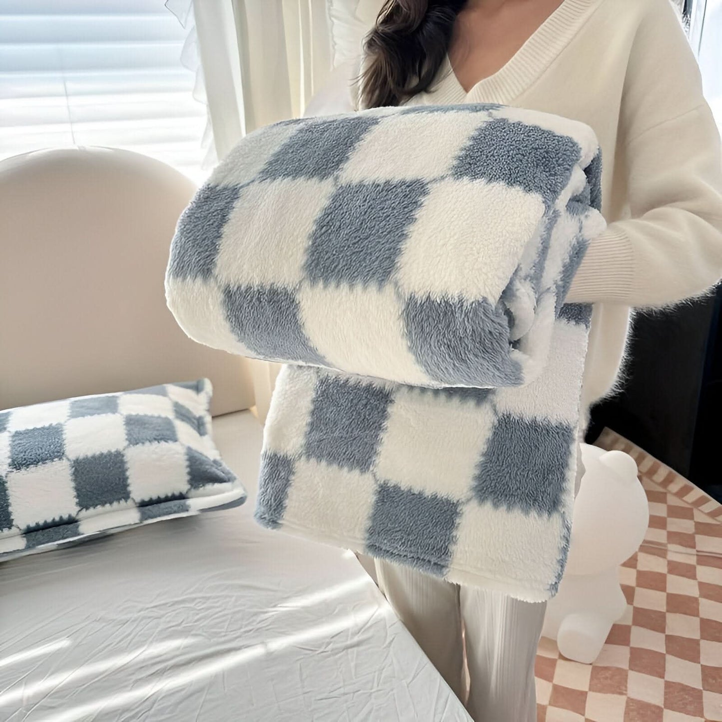 Ultra-soft plush fleece throw blanket blue-gray white plaid checkerboard cozy living room decor