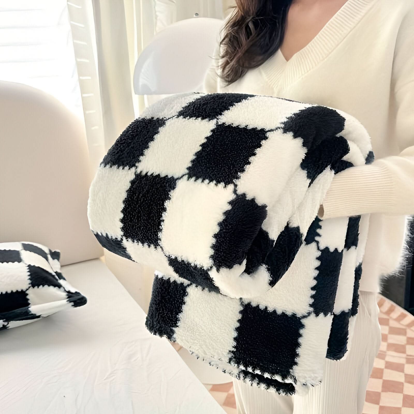 Soft plush fleece throw blanket blue-gray white plaid checkerboard cozy living room decor