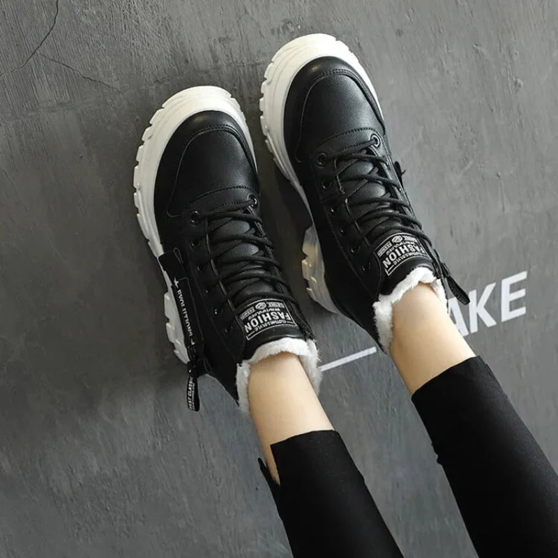 Women's waterproof winter boots wide fit fleece lined warm weather-resistant pull-on design