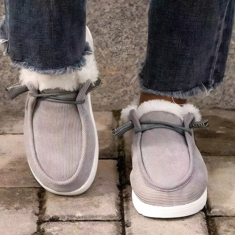 Women's orthopedic slip-on winter shoes with warm fleece lining, lightweight comfort design