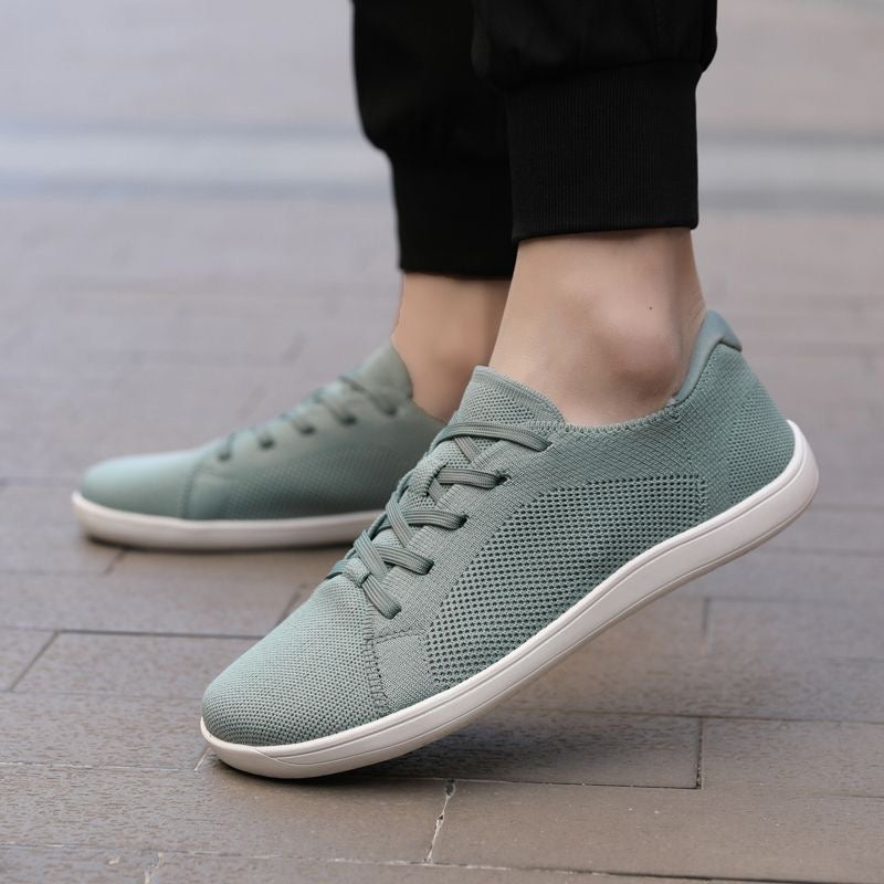 Unisex barefoot shoes wide toe box zero-drop lightweight design with anti-slip grip for runners
