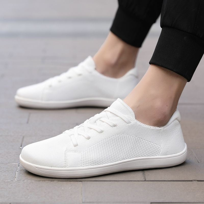 Unisex barefoot shoes wide toe box zero-drop lightweight design with anti-slip grip for runners