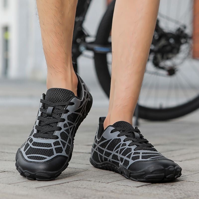 Unisex barefoot-inspired trainers with wide toe box and zero-drop sole for natural movement