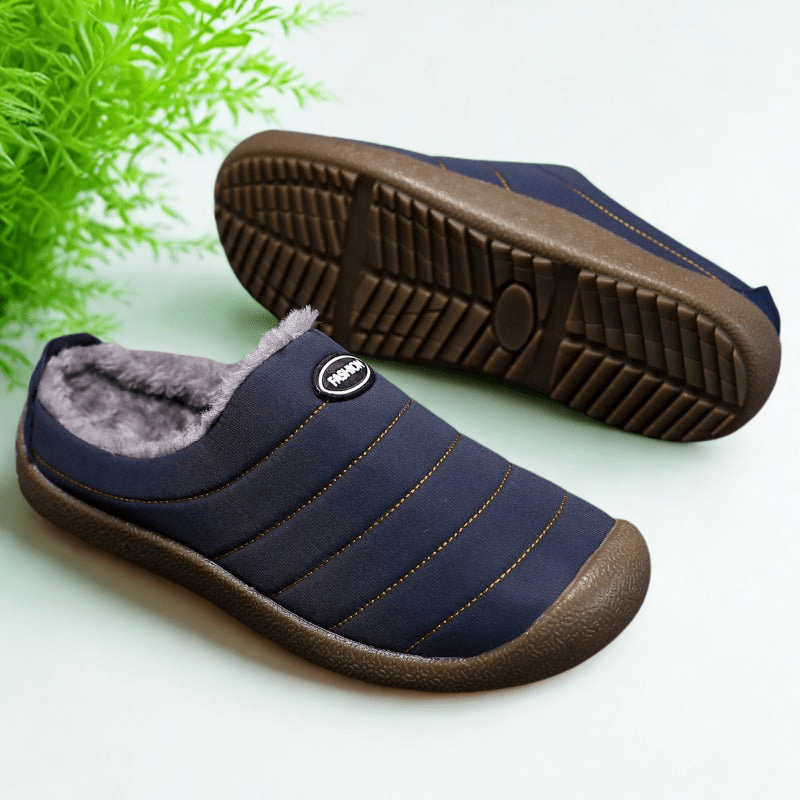Unisex winter clogs fleece-lined waterproof non-slip memory foam insole cozy all-day comfort