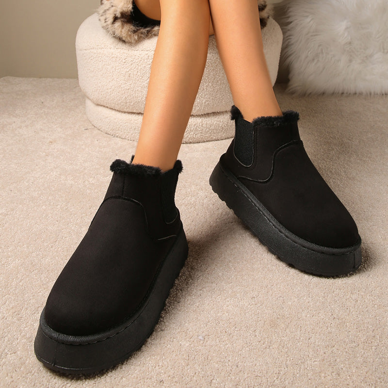 Women's suede Chelsea ankle boots with plush fur lining, platform sole, cozy winter style