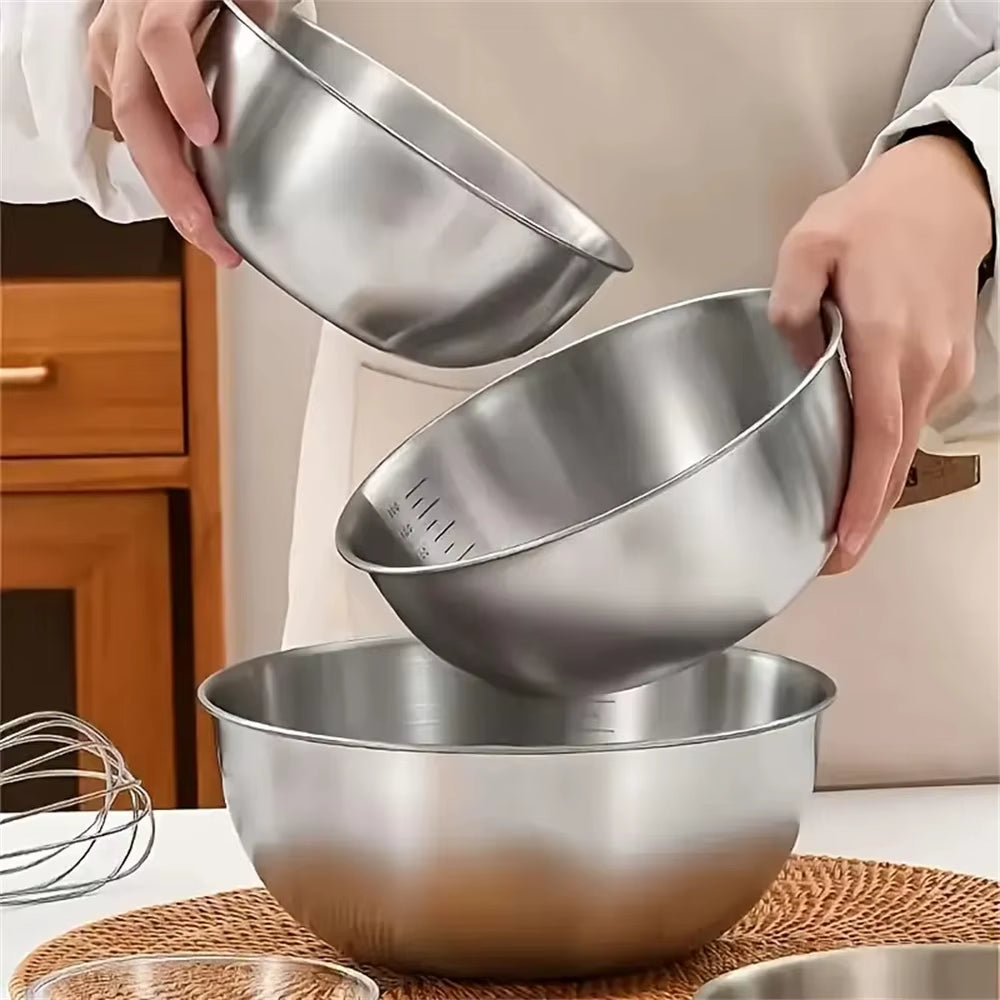 Castelle 3-piece brushed stainless steel mixing bowl set with metric markings, satin finish