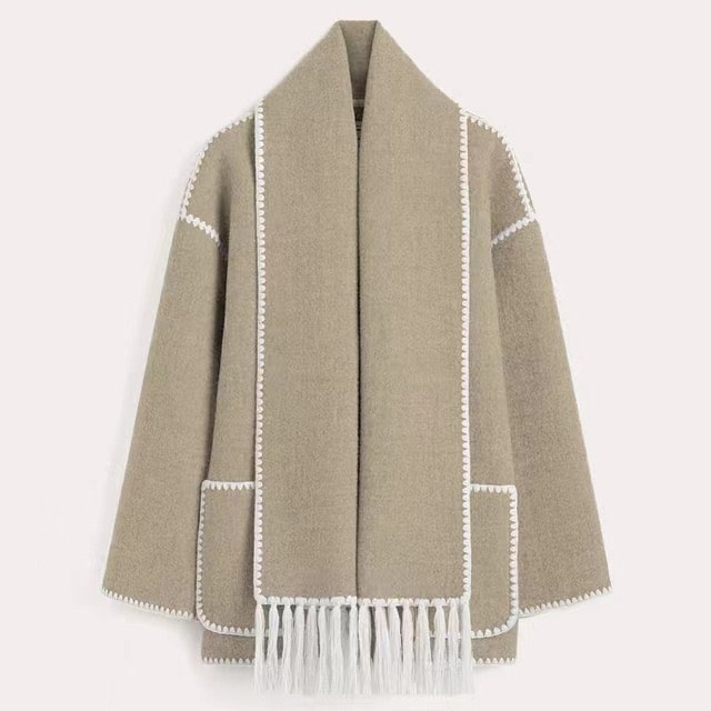 Women's loose-fit warm wool coat comfort silhouette with premium insulation for daily winter wear