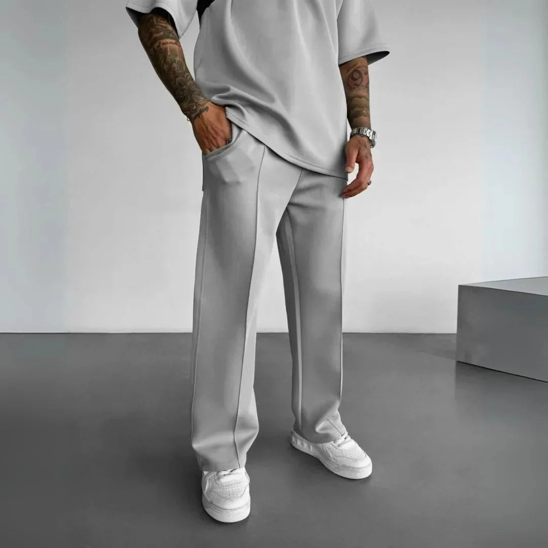 Men's khaki straight-leg casual pants wrinkle-resistant fabric with elastic waistband modern fit