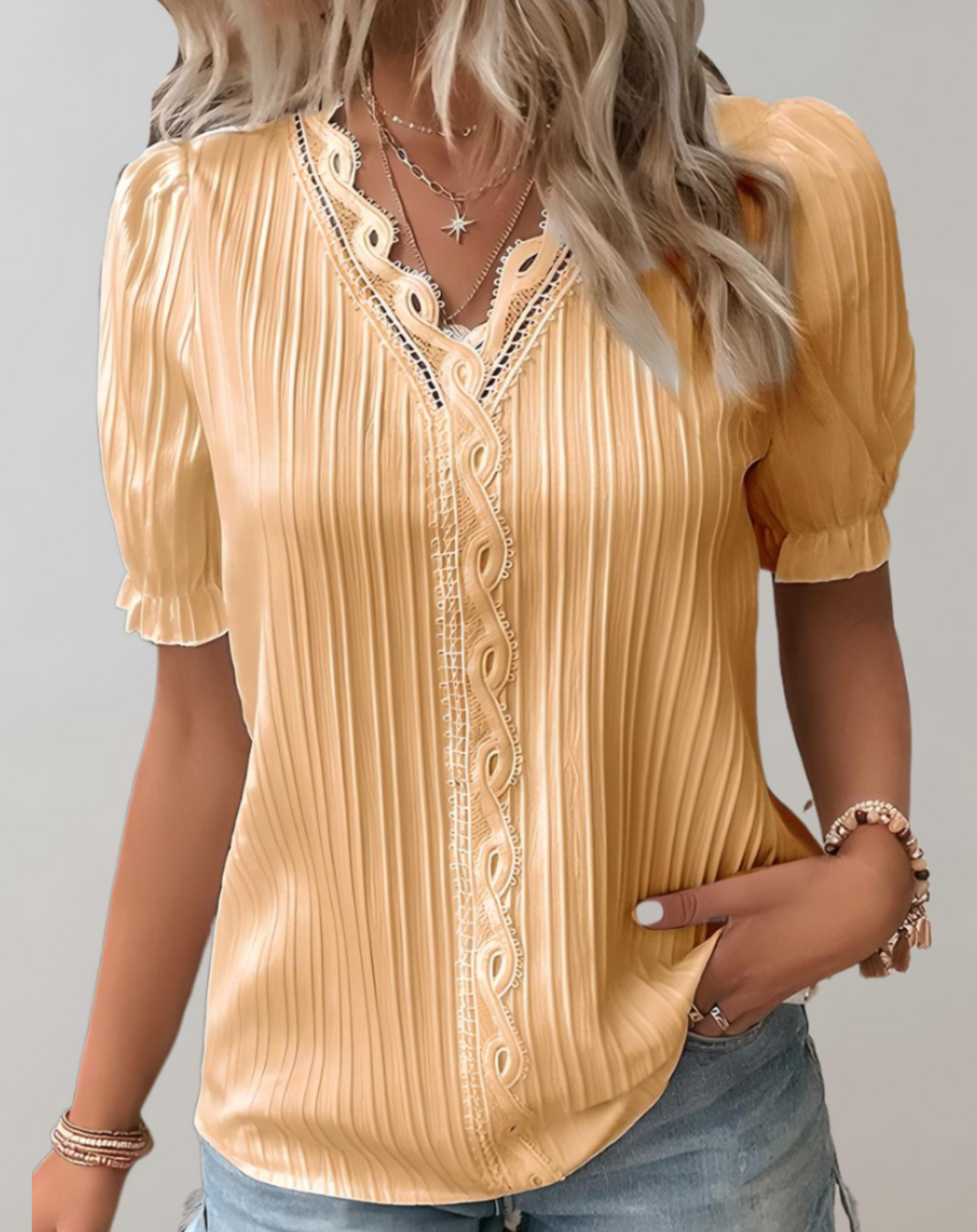 Women's patchwork V-neck loose fit top with colorblock panels for effortless everyday style