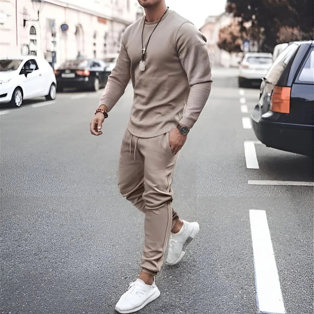 Men's grey casual two-piece tracksuit with long-sleeve top and jogger pants minimalist streetwear style