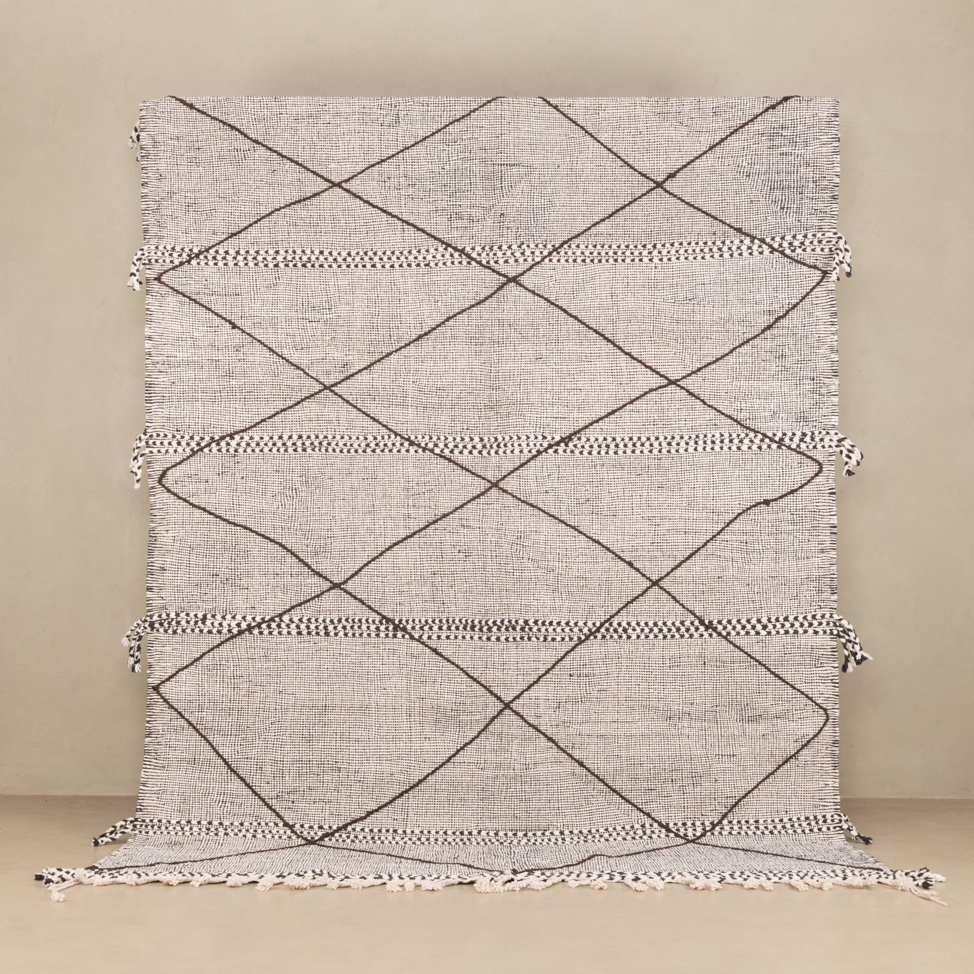 Chefa - Taznakht kilim rug - Urbann-Vibe
