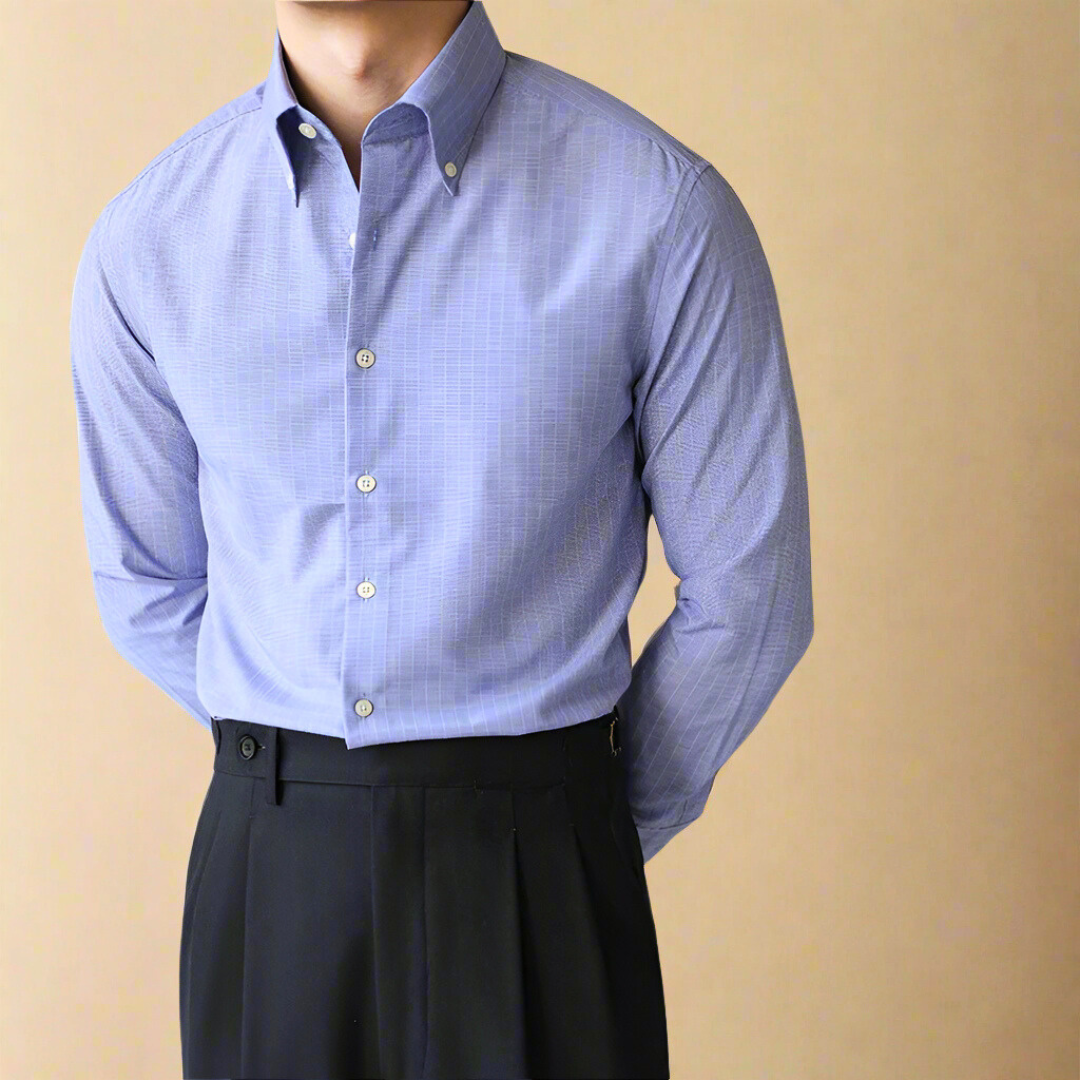 Men's slim-fit striped dress shirt in classic blue tones with refined noble stripe pattern for office wear