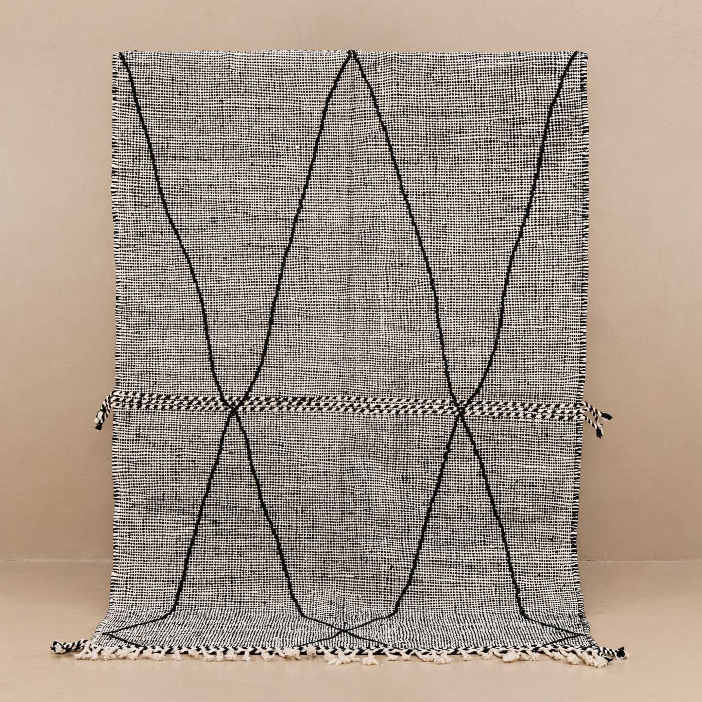 Huda - Taznakht kilim rug - Urbann-Vibe