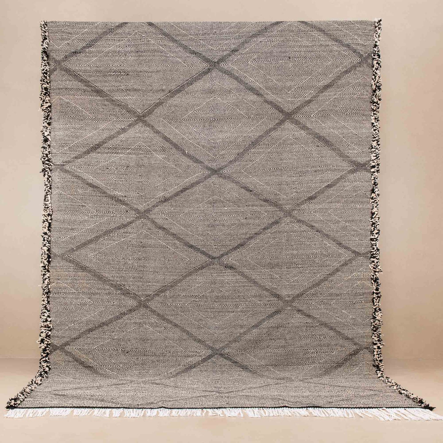 Bahada - taznakht kilim rug - Urbann-Vibe