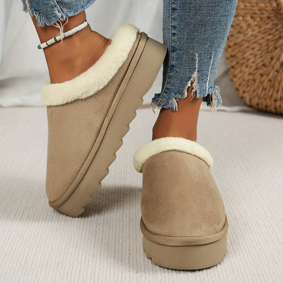 Women's wool slippers soft plush warm sustainable easy-care cozy home loungewear comfort slip-on