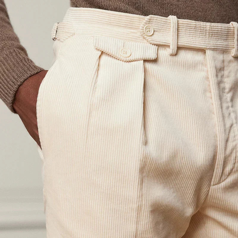 Men's casual fit winter trousers in warm fabric, relaxed everyday style with soft insulated comfort