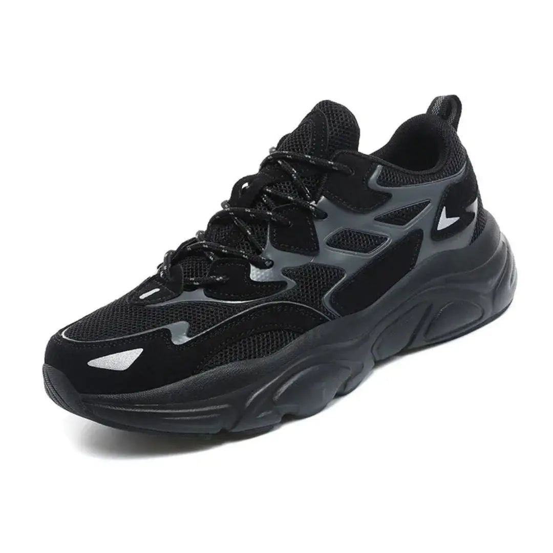 Knox Stride urban sneakers in neutral tones with breathable mesh upper and sculpted performance outsole