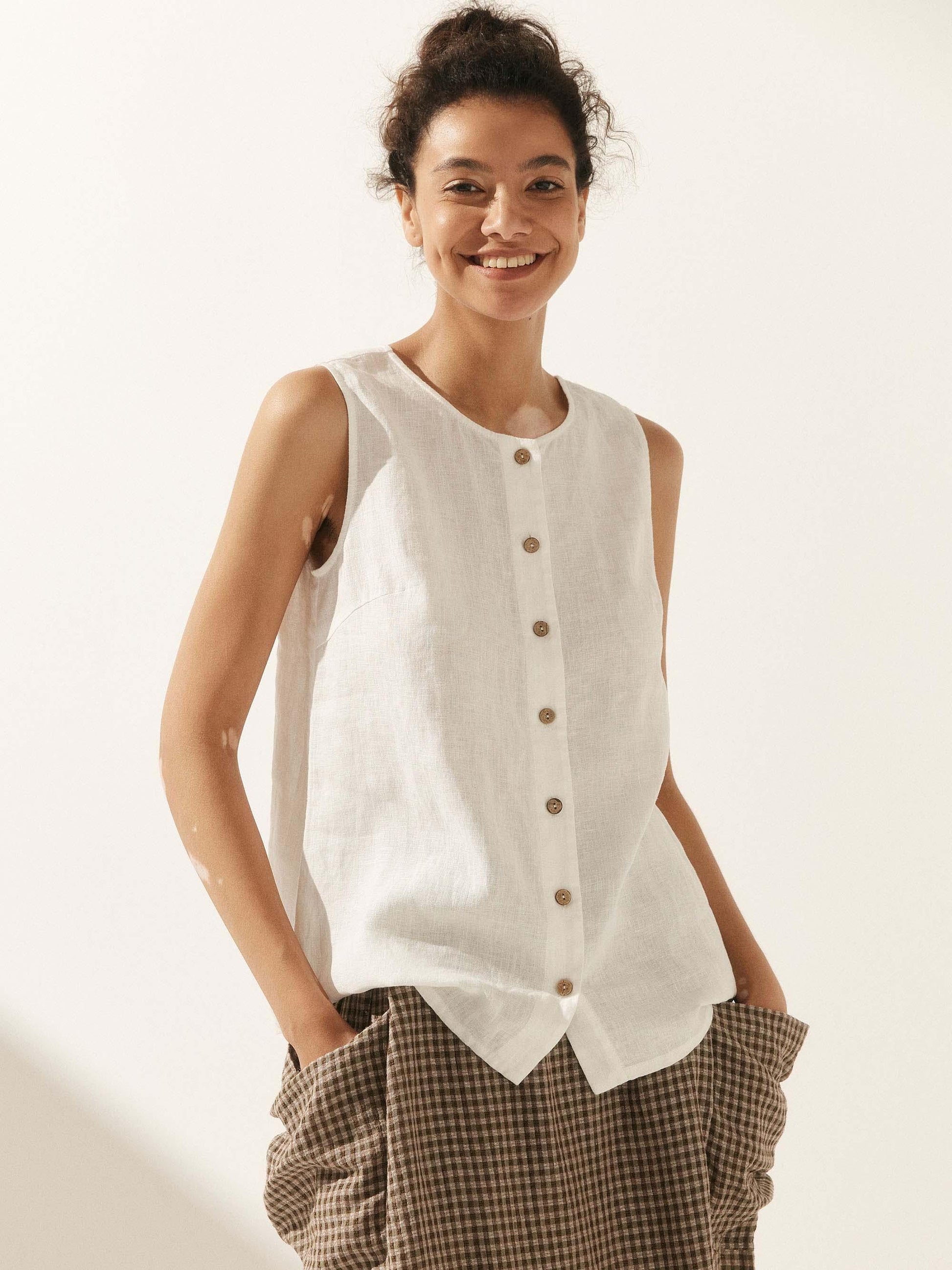 Women's loose-fit linen blouse neutral tone breathable lightweight summer top with button closure