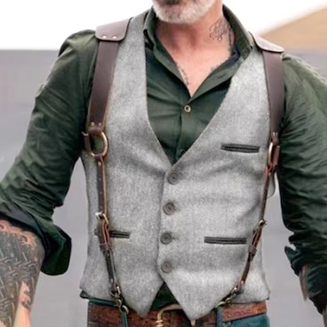 Men's lightweight slim-fit casual vest, breathable sleeveless gilet for everyday modern style