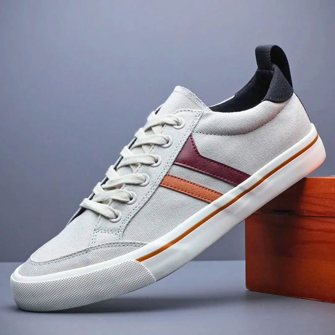 Luca low-top canvas sneakers in neutral tones with breathable upper and cushioned EVA insole