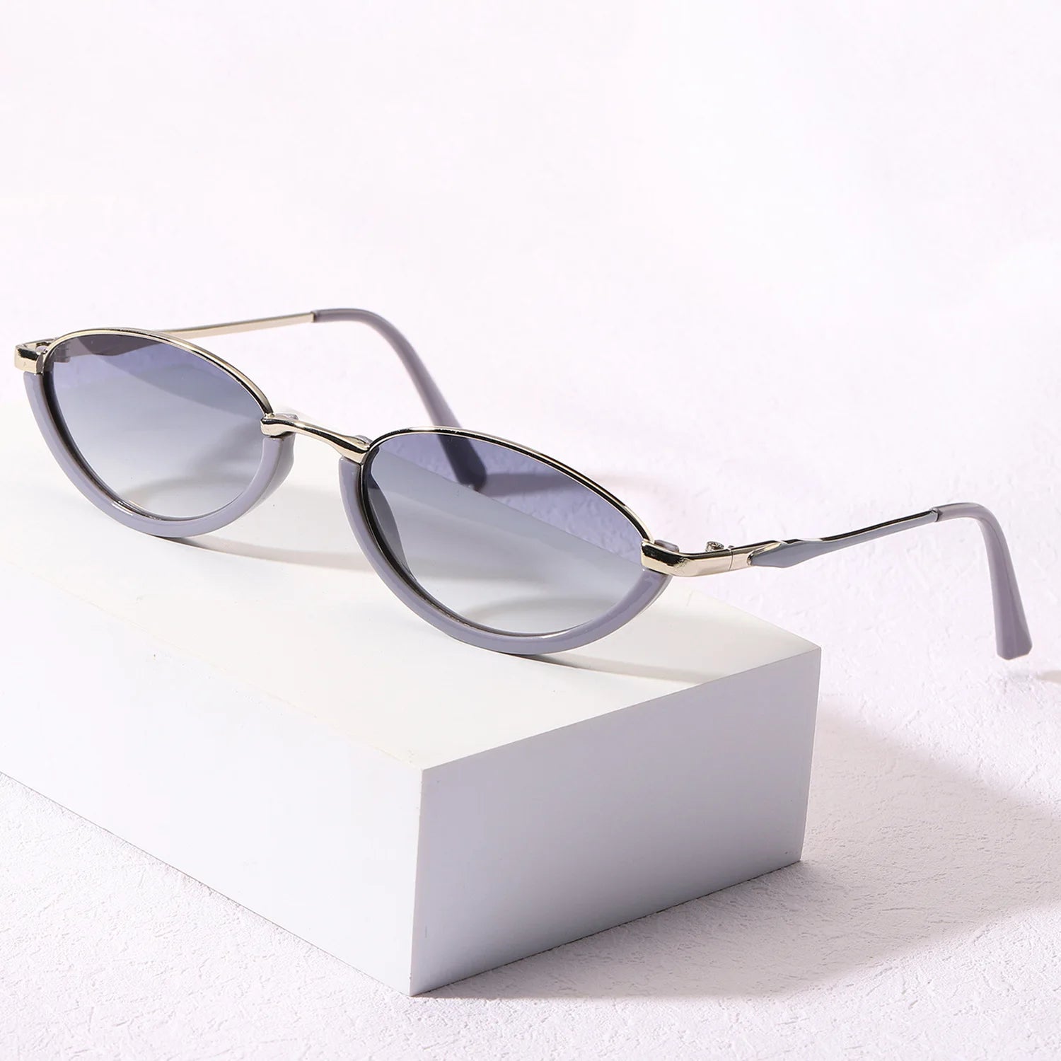 Luna Edge cat-eye sunglasses dual-tone metal acetate frame UV protection bold retro vintage style