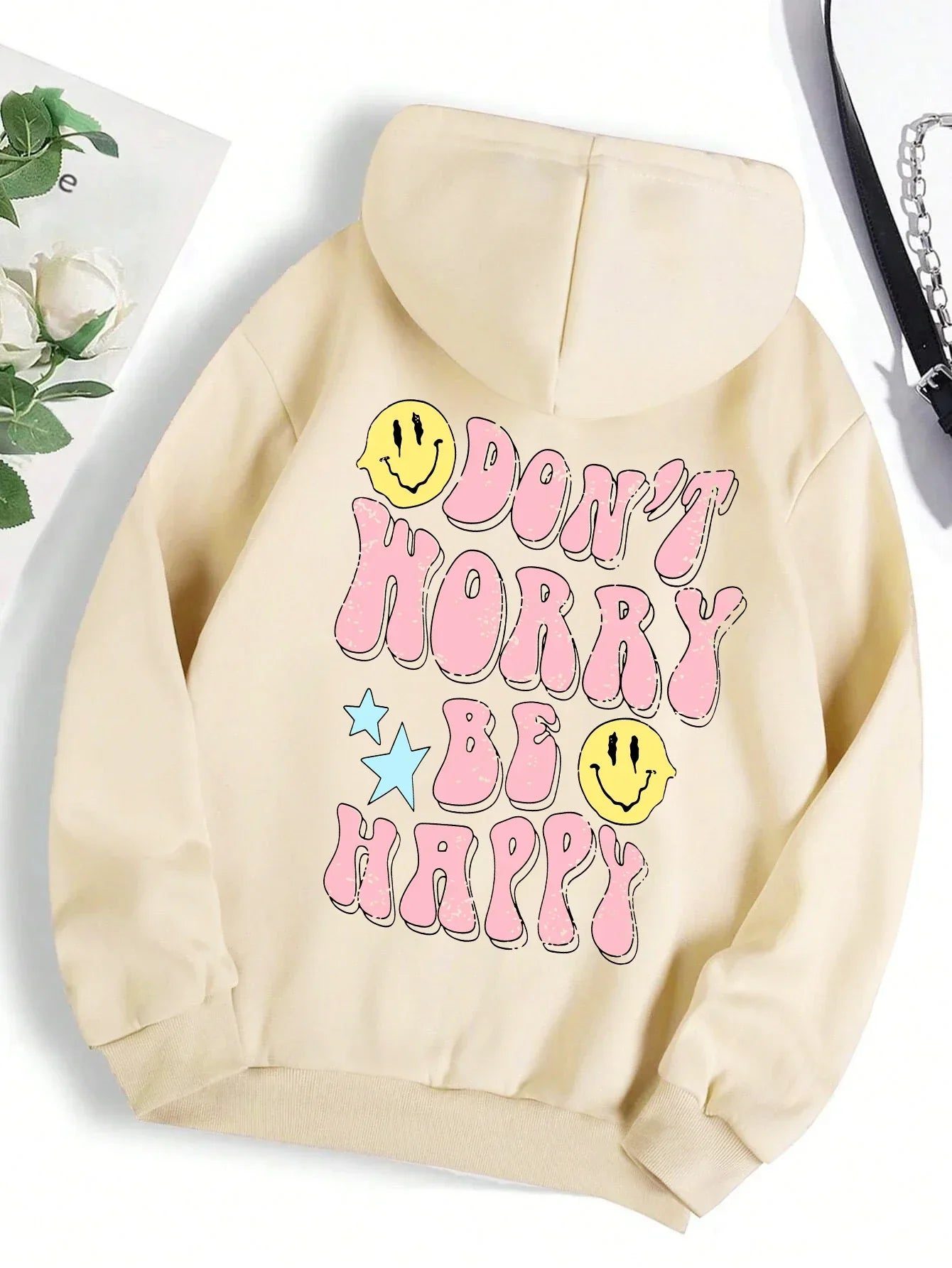 Women's fleece hoodie with "Don't Worry Be Happy" funny print, cozy casual pullover style