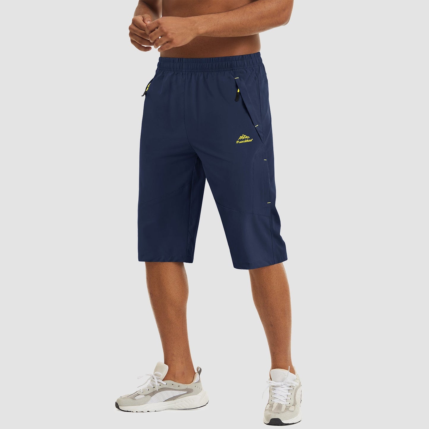Men's quick-dry hiking running shorts lightweight stretch fabric elastic waist zipper pockets