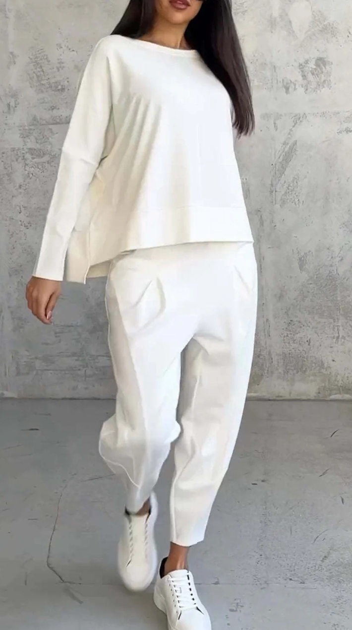 Women's cozy two-piece outfit soft breathable fabric relaxed fit coordinated top and bottom set