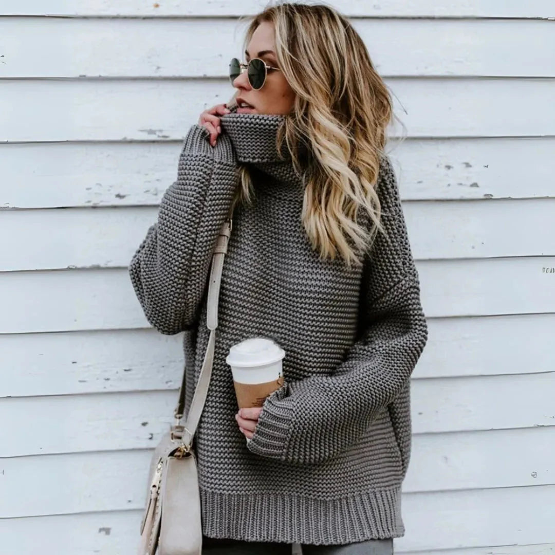 Women's oversized turtleneck chunky knit sweater relaxed fit cozy slouchy silhouette premium warmth