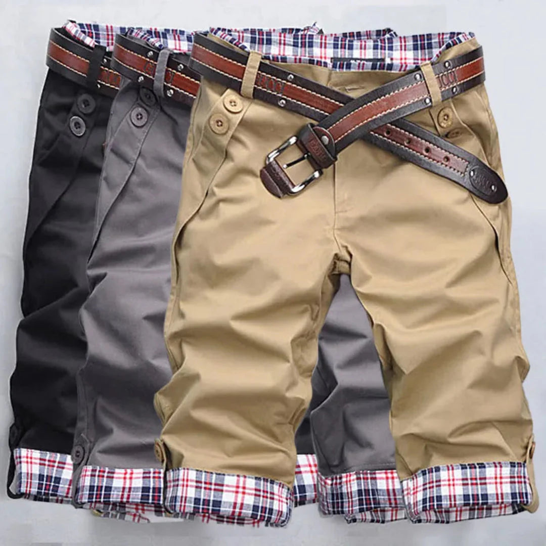 Men's plaid cotton blend shorts comfort fit casual streetwear with contrast interior cuffs
