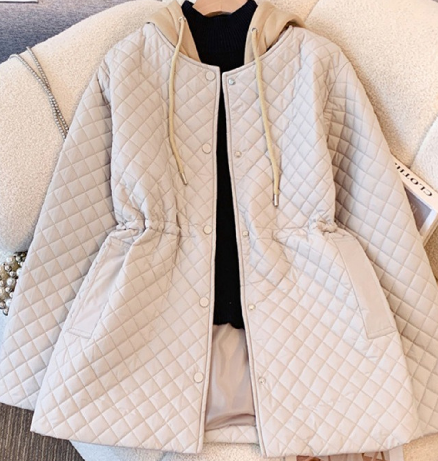 Women's quilted nylon coat A-line hooded silhouette drawstring waist patch pockets hip-length