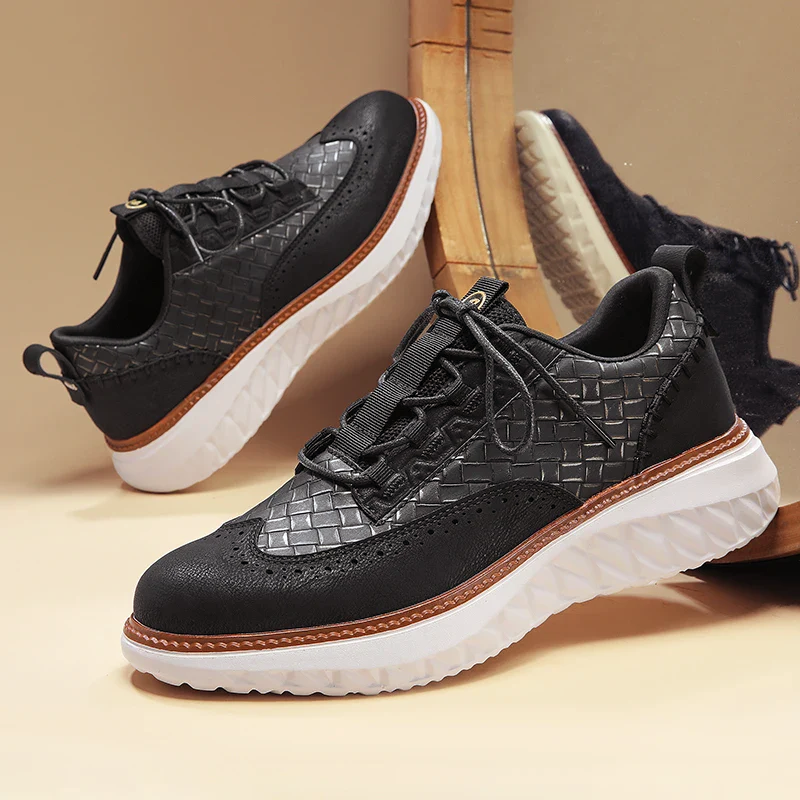 Men's leather Oxford-style sneakers with patterned side panels and sculpted EVA sole for daily comfort