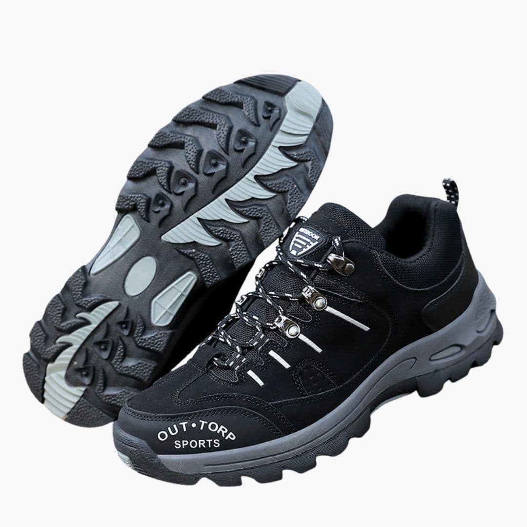 Men's low-cut hiking shoes with textured outsole, reinforced toe and heel, paneled upper with stitched overlays